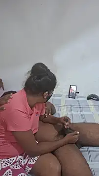 Snapshot of Amaayaa chatting on January 5, 2026, 11:19 pm Amaayaa online show from January 5, 2026, 11:19 pm