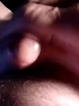 69dagosto online show from November 25, 2025, 5:02 pm