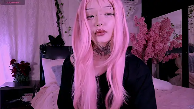 Lein Bone online show from October 27, 2025, 12:15 am