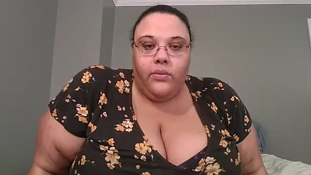 SexyBBW10790 online show from March 22, 2026, 2:09 pm