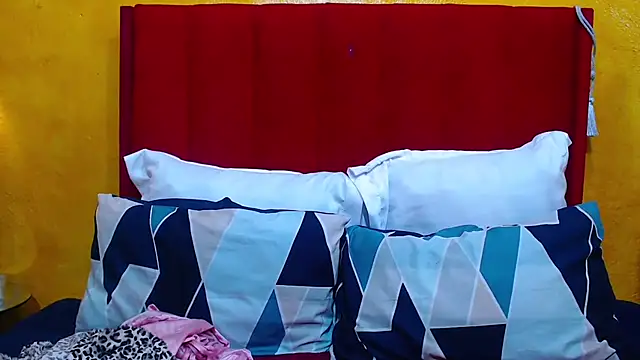 Snapshot of Candycrush2555 chatting on December 5, 2025, 7:17 am Candycrush2555 online show from December 5, 2025, 7:17 am