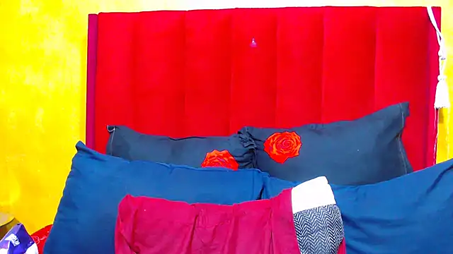 Snapshot of Candycrush2555 chatting on January 14, 2026, 7:30 pm Candycrush2555 online show from January 14, 2026, 7:30 pm