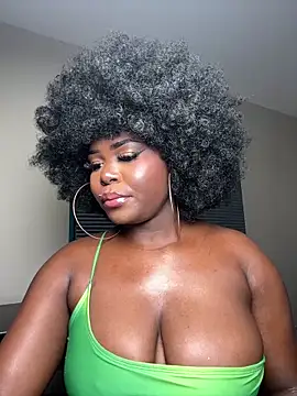 Snapshot of WomanNextdoor1 chatting on March 28, 2026, 8:25 am WomanNextdoor1 online show from March 28, 2026, 8:25 am