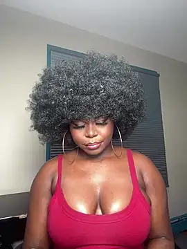 Snapshot of WomanNextdoor1 chatting on March 31, 2026, 10:54 pm WomanNextdoor1 online show from March 31, 2026, 10:54 pm