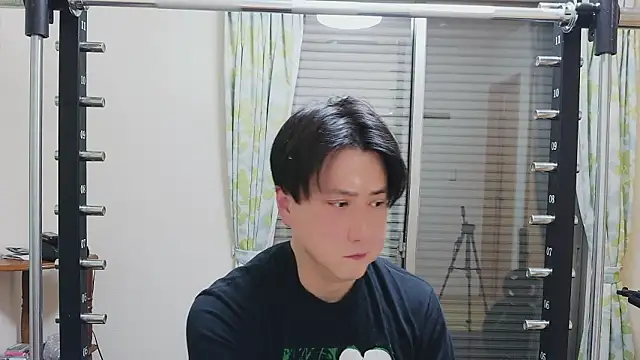 Snapshot of oyu_kun chatting on February 17, 2026, 11:18 am oyu kun online show from February 17, 2026, 11:18 am