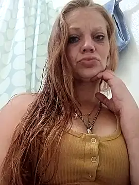 IrishGoddess69247 online show from March 8, 2026, 10:35 pm