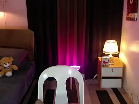 YoungFreshMaria69 online show from March 25, 2026, 1:39 pm