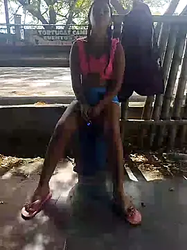 Snapshot of jeltsin3-25 chatting on October 29, 2025, 2:19 pm jeltsin3-25 online show from October 29, 2025, 2:19 pm