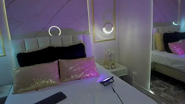 VioletaMaddox online show from November 8, 2025, 2:34 am