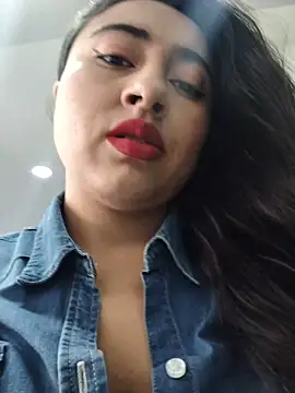 AMATISTA  16 online show from November 26, 2025, 12:06 pm