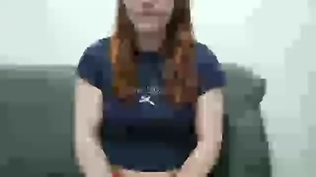 Clarahotgirl24 online show from May 1, 2026, 7:29 pm