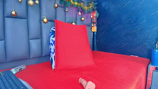 Snapshot of Roxana_gomez chatting on December 21, 2025, 4:52 am Roxana gomez online show from December 21, 2025, 4:52 am