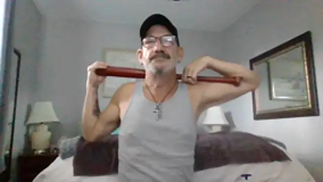 FoxnMouse online show from October 25, 2025, 5:08 pm