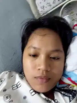 Snapshot of Anny-ly chatting on December 4, 2025, 2:43 am Anny-ly online show from December 4, 2025, 2:43 am