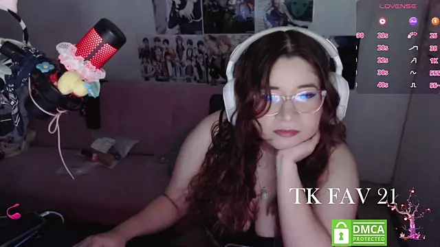 Snapshot of Pink_girl0n chatting on July 27, 2026, 9:11 pm Pink girl0n online show from July 27, 2026, 9:11 pm