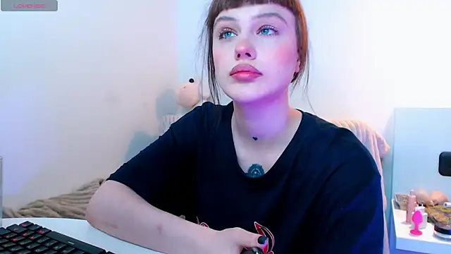 Pizda-Drozda online show from May 16, 2026, 12:51 am