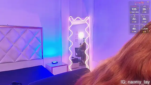 Naomy tay1 online show from November 13, 2025, 3:27 am