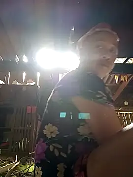 Mamapm20 online show from September 24, 2025, 3:54 am