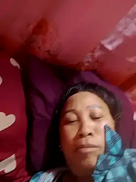 Mamapm20 online show from December 13, 2025, 9:20 pm