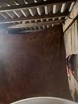 Mamapm20 online show from December 17, 2025, 10:43 am