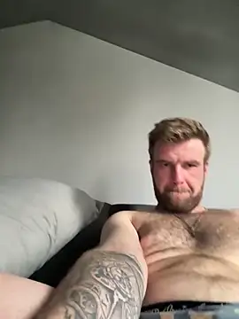 jarda94cz online show from November 29, 2025, 12:08 pm