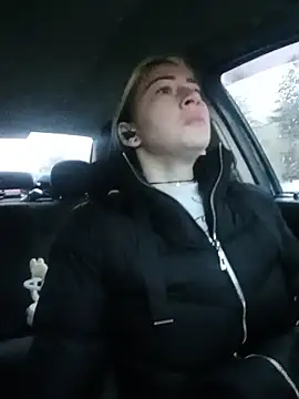 Snapshot of Reina_Cummings chatting on November 23, 2025, 5:29 am Reina Cummings online show from November 23, 2025, 5:29 am