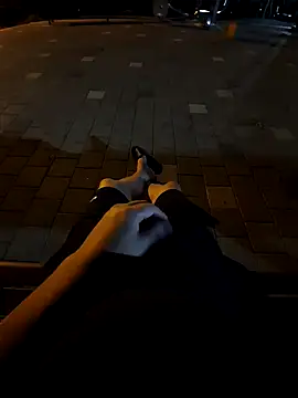 starvingo2002 online show from September 14, 2025, 10:58 am