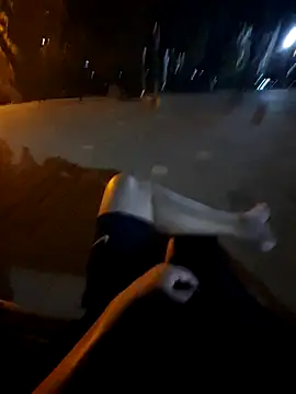 starvingo2002 online show from September 15, 2025, 11:21 am