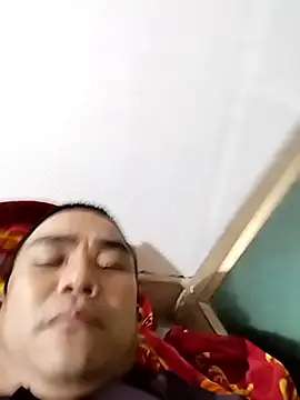 Snapshot of HoangNam20x chatting on September 20, 2025, 5:03 pm HoangNam20x online show from September 20, 2025, 5:03 pm