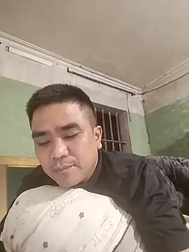 Snapshot of HoangNam20x chatting on December 1, 2025, 12:32 pm HoangNam20x online show from December 1, 2025, 12:32 pm