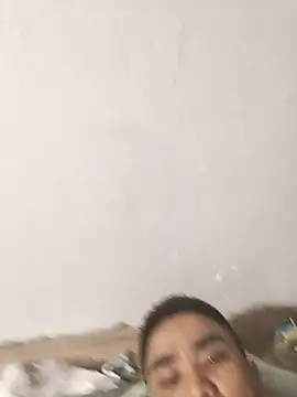 Snapshot of HoangNam20x chatting on December 2, 2025, 1:28 pm HoangNam20x online show from December 2, 2025, 1:28 pm