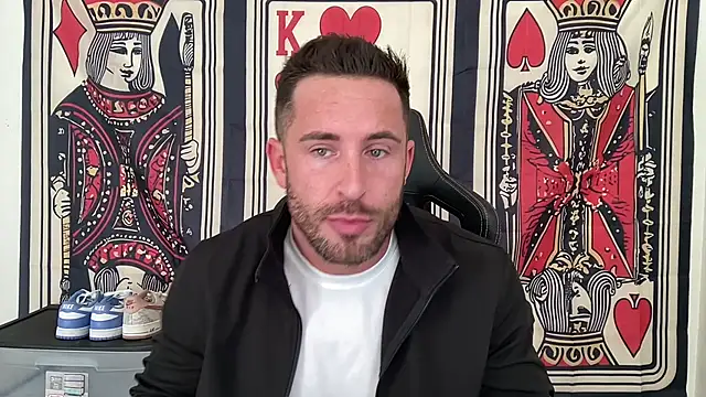 Snapshot of brettmycles28 chatting on November 5, 2025, 3:56 pm brettmycles28 online show from November 5, 2025, 3:56 pm