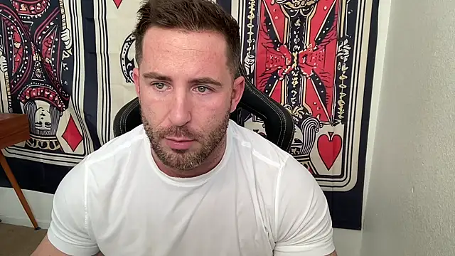 Snapshot of brettmycles28 chatting on December 15, 2025, 5:39 pm brettmycles28 online show from December 15, 2025, 5:39 pm