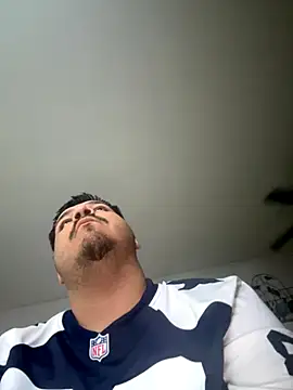 uli2bad online show from October 18, 2025, 8:53 pm