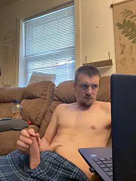 Snapshot of alwayshorny90 chatting on October 7, 2025, 12:24 pm alwayshorny90 online show from October 7, 2025, 12:24 pm