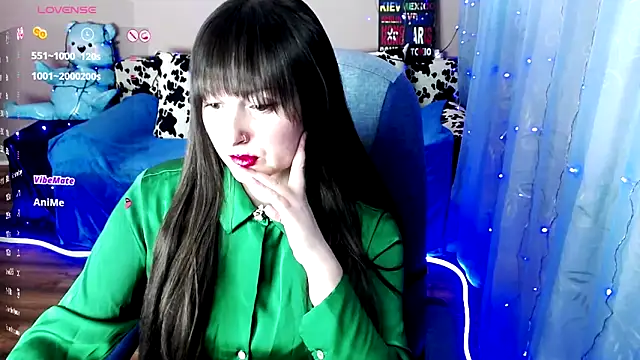 Snapshot of MilaRay chatting on December 3, 2024, 2:49 pm MilaRay online show from December 3, 2024, 2:49 pm