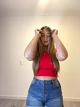 Zara Ross online show from September 18, 2025, 4:53 pm