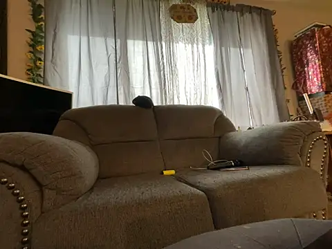 Snapshot of JizzyJazzunleashed chatting on December 16, 2025, 5:07 pm JizzyJazzunleashed online show from December 16, 2025, 5:07 pm