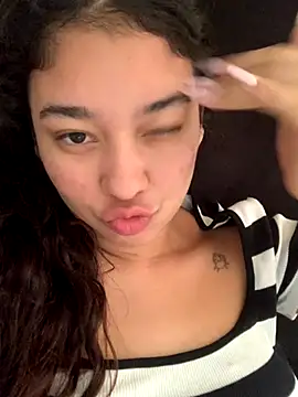 lana rousse01 online show from September 14, 2025, 4:28 pm