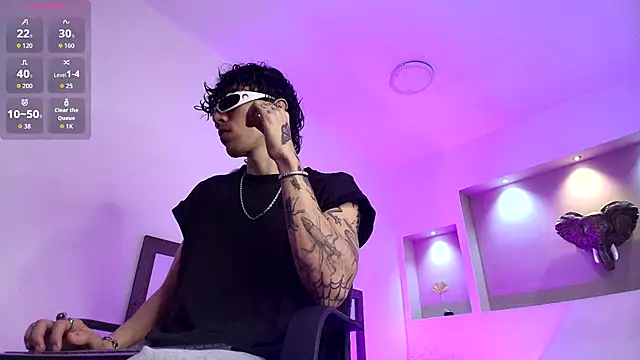 felix  star online show from November 20, 2025, 7:57 pm