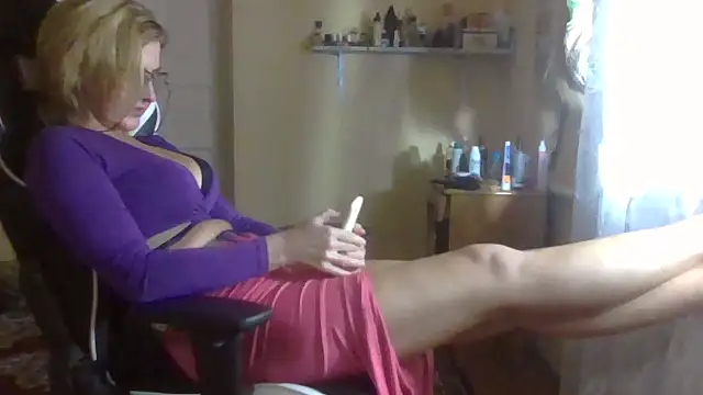 TianaQLove online show from October 29, 2025, 6:31 pm