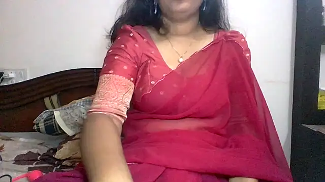 Snapshot of anu-anu2002 chatting on May 30, 2026, 9:28 am anu-anu2002 online show from May 30, 2026, 9:28 am