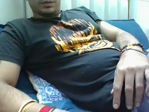 7 INCH MONSTER online show from November 5, 2025, 10:15 am