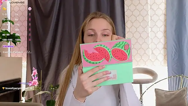 CindyGreen online show from November 18, 2025, 6:29 am