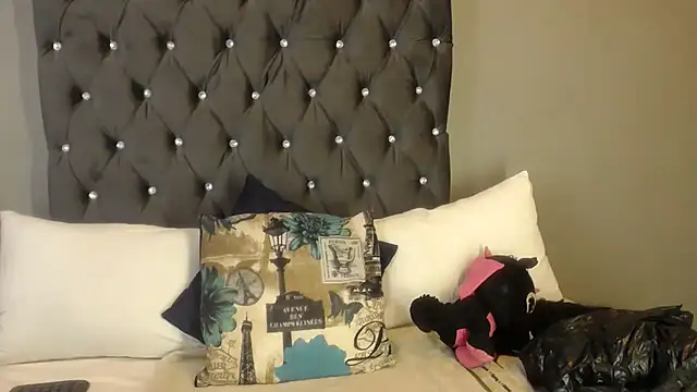 BIG BOOBSxXxX online show from March 12, 2026, 2:23 pm