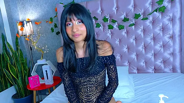 Snapshot of LizetteKitty chatting on November 12, 2025, 6:03 am LizetteKitty online show from November 12, 2025, 6:03 am