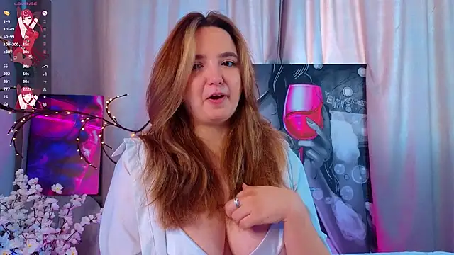 LucilleMcBride online show from November 18, 2025, 7:02 am