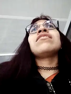 Katyuskka love online show from November 3, 2025, 9:05 pm