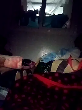 Simita12 online show from April 28, 2026, 10:04 pm