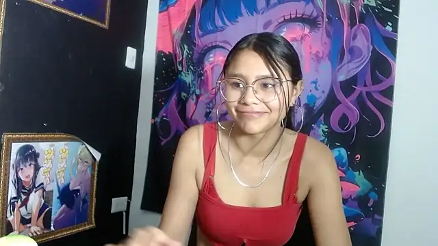 SofieLove 01 online show from September 29, 2025, 9:03 am